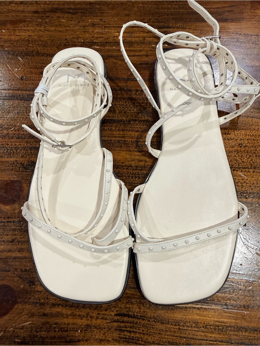 Marc Fisher LTD Nalica sandals